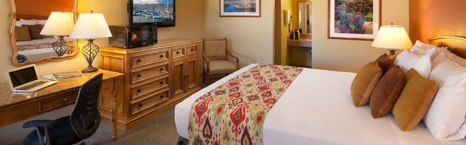 A side view of the King bed standard room.